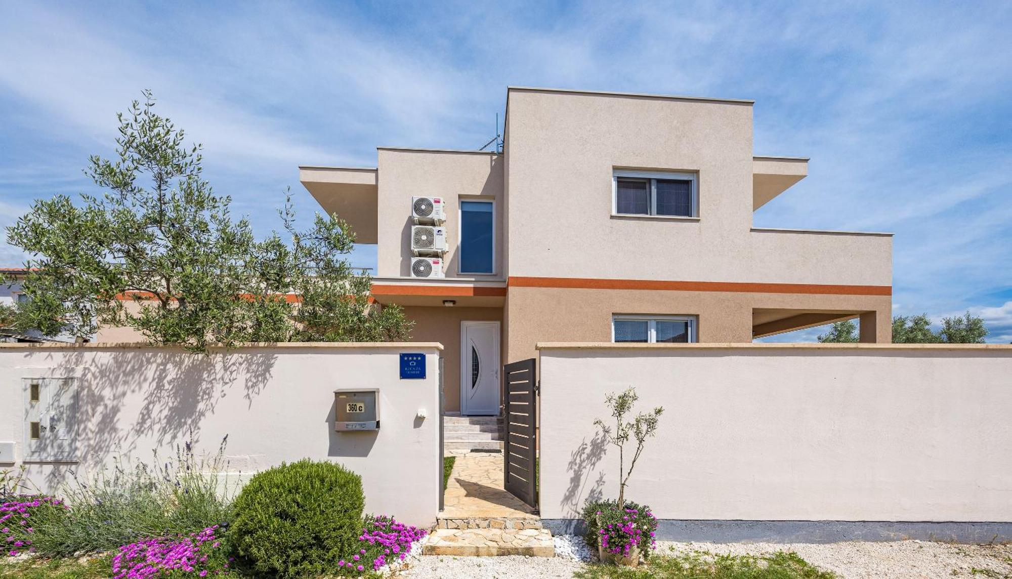 Villa Sunny Olive Peroj Exterior foto
