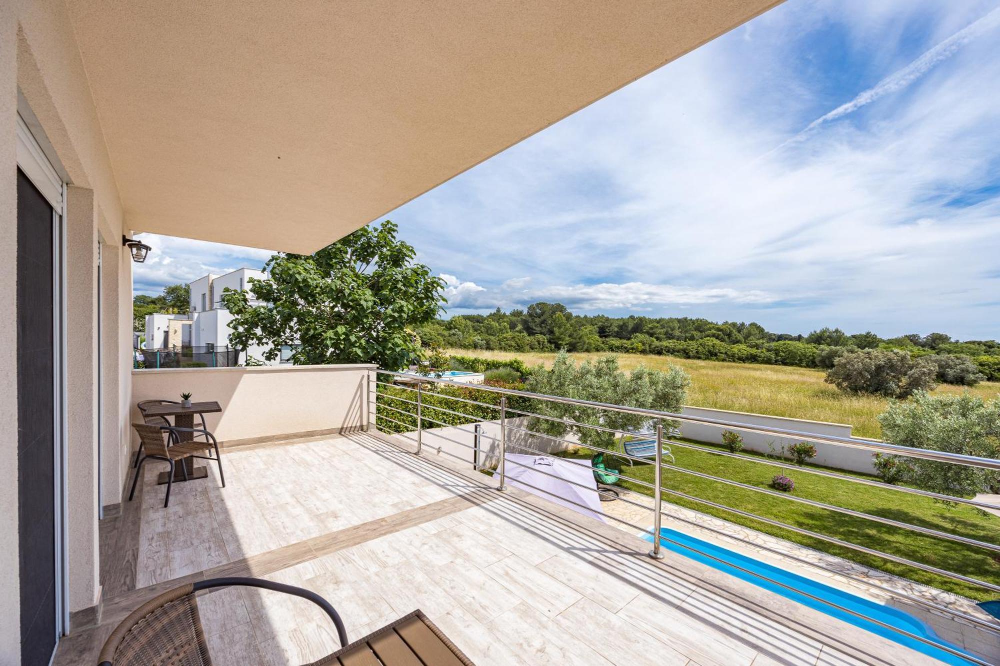 Villa Sunny Olive Peroj Exterior foto